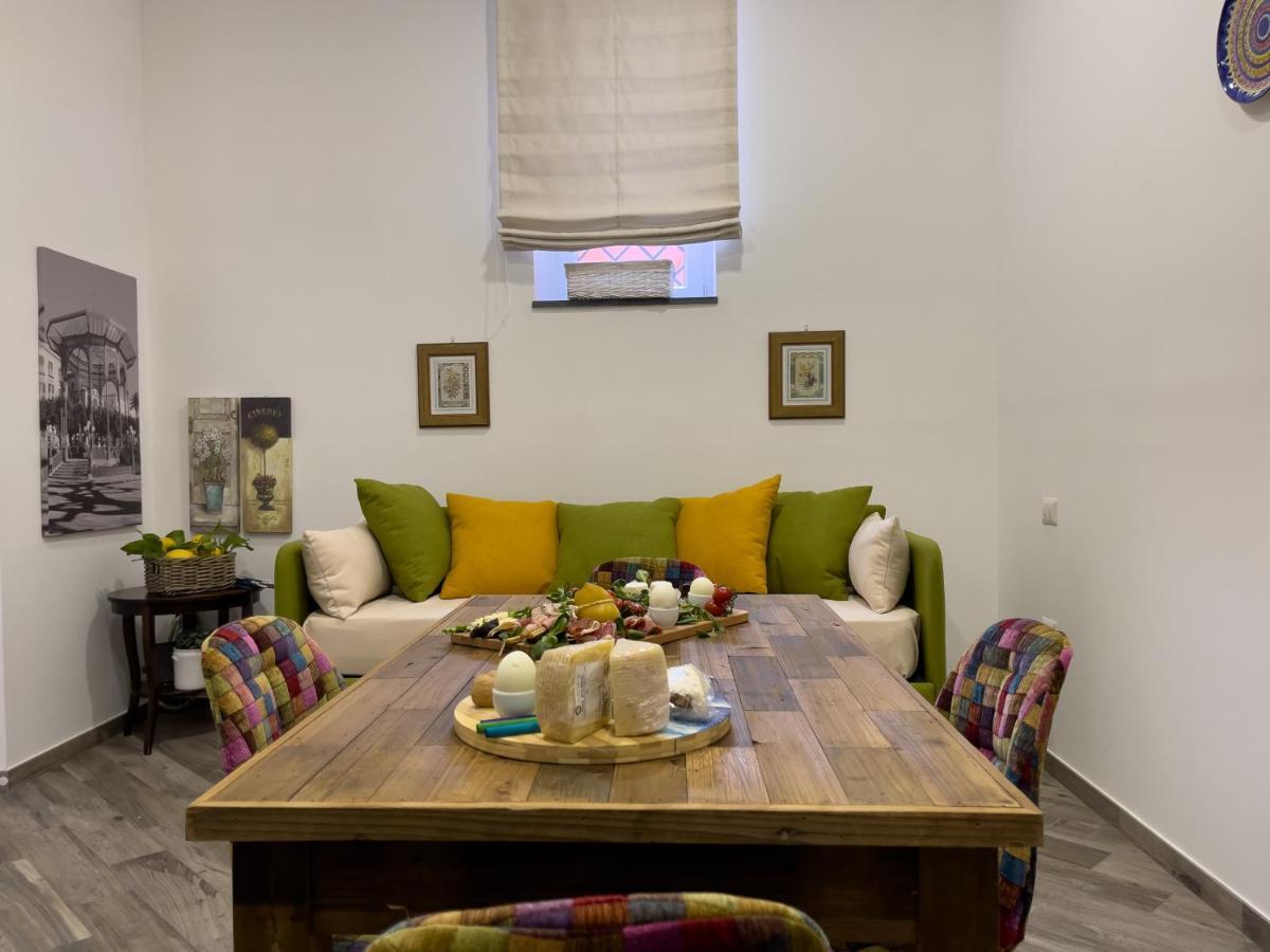 Apartamento Emma Dimore Castellammare di Stabia Exterior foto
