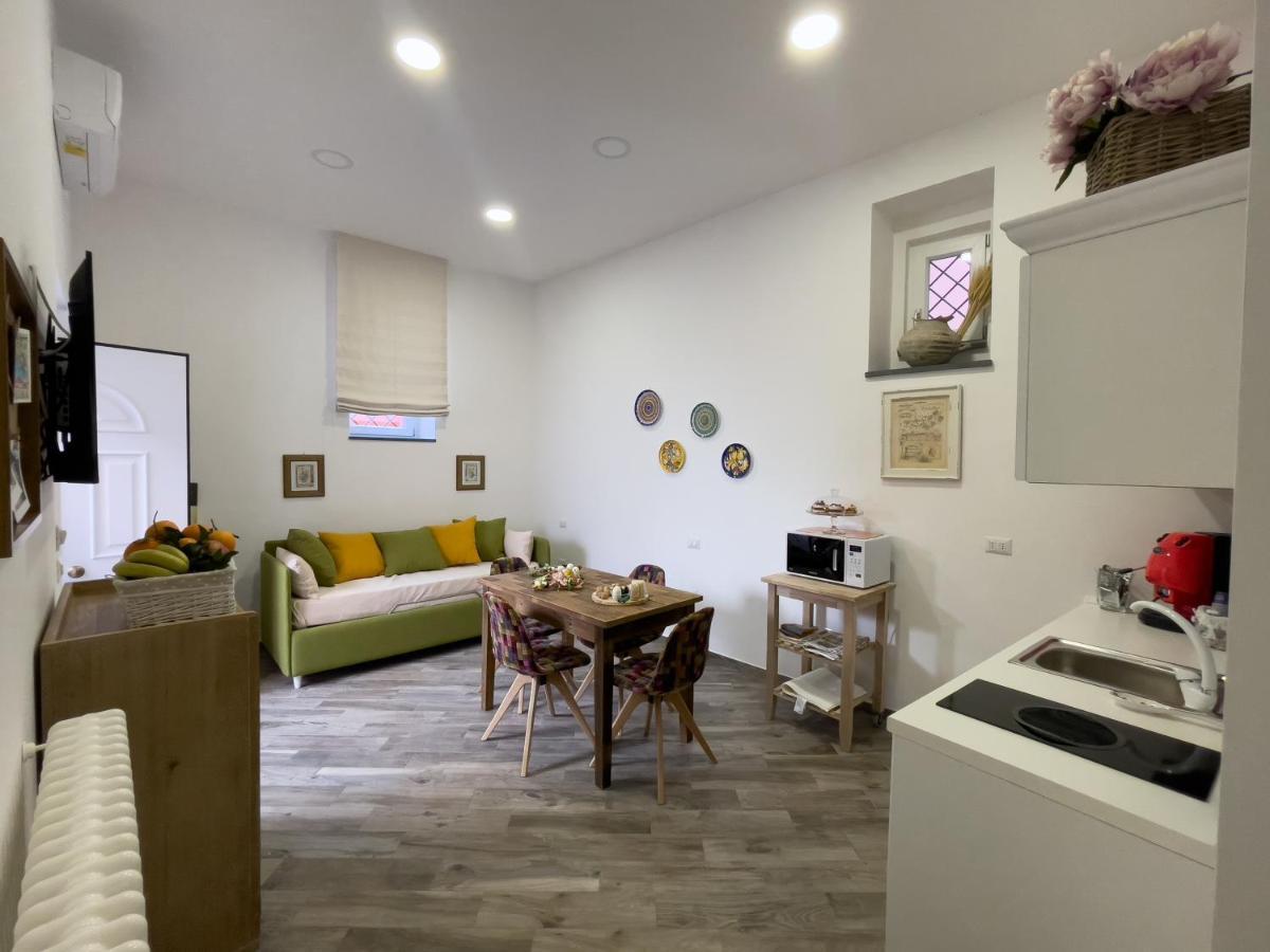 Apartamento Emma Dimore Castellammare di Stabia Exterior foto
