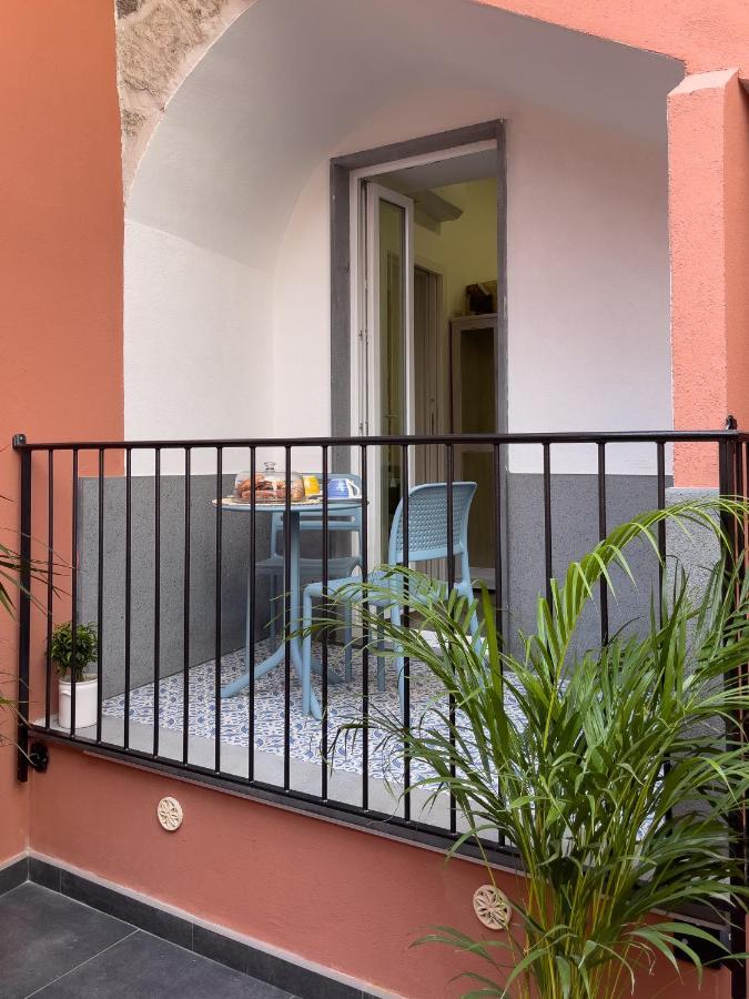 Apartamento Emma Dimore Castellammare di Stabia Exterior foto