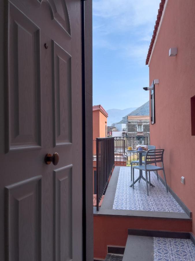 Apartamento Emma Dimore Castellammare di Stabia Exterior foto