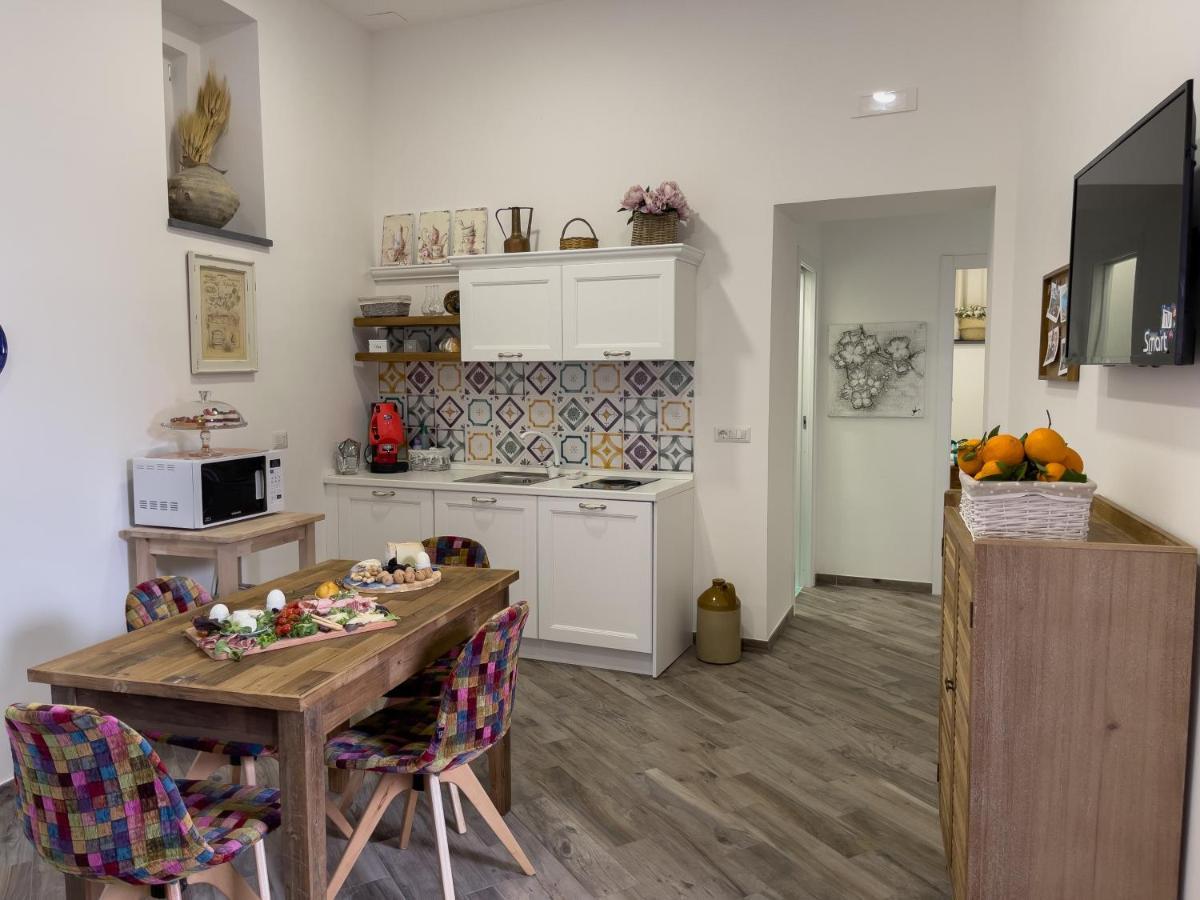 Apartamento Emma Dimore Castellammare di Stabia Exterior foto