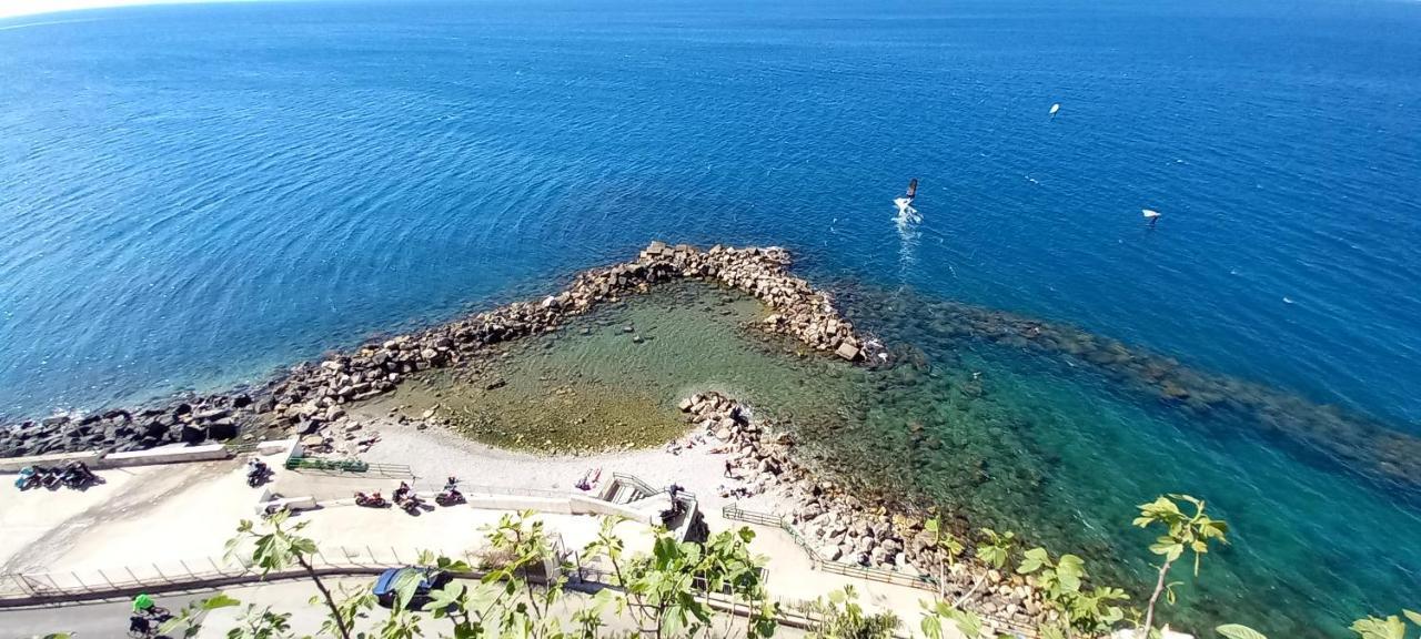 Apartamento Emma Dimore Castellammare di Stabia Exterior foto